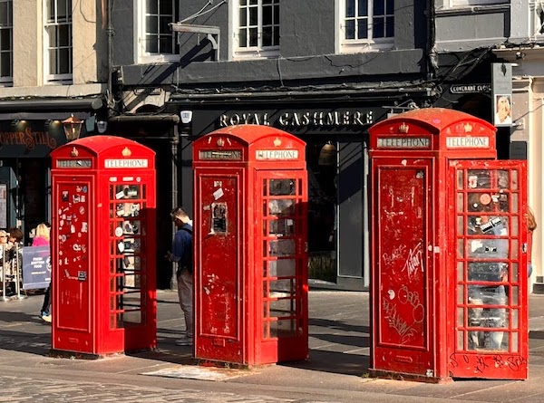 Red Telephone Boxes Royal Mile June 2023