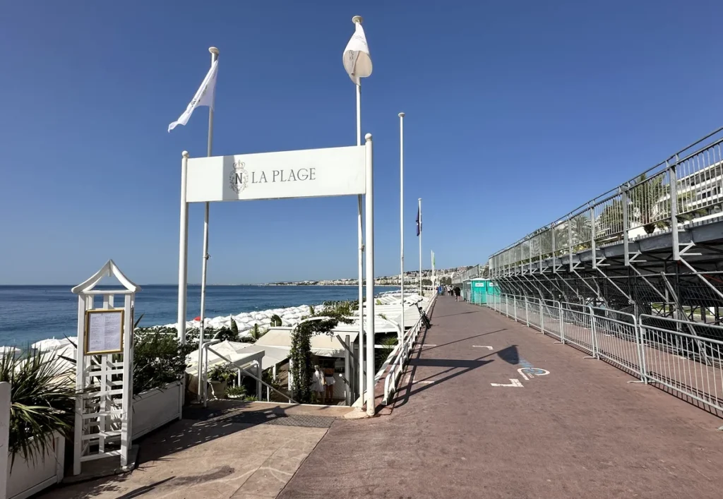 Negresco Tour de France stands